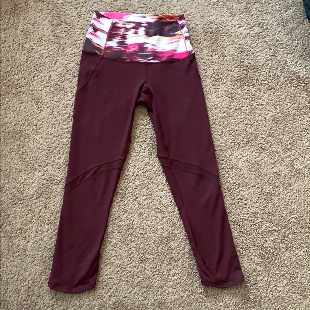 Lulu lemon maroon cropped leggings